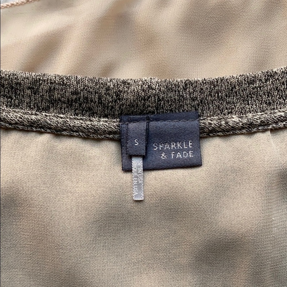 Sparkle & Fade Top - Picture 4 of 5